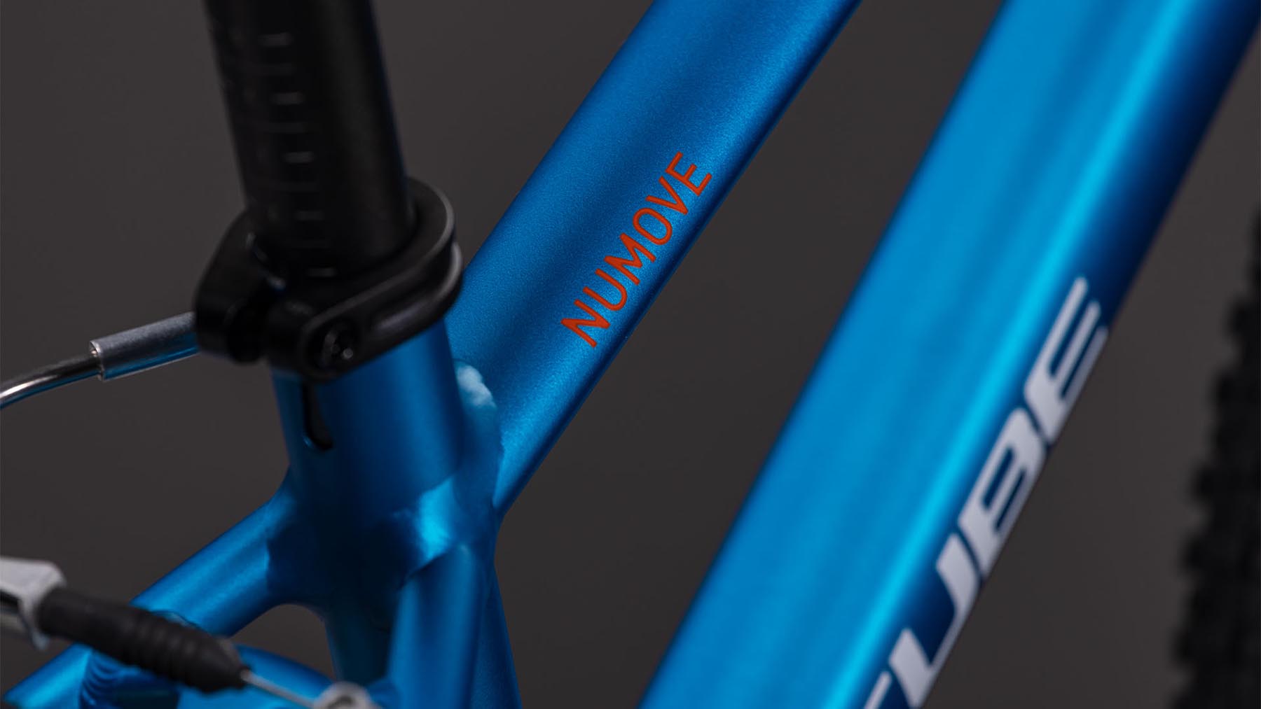 150200-Cube-Numove-140-topasblue-n-nebula-2026-Kinderrad-14-Zoll-02