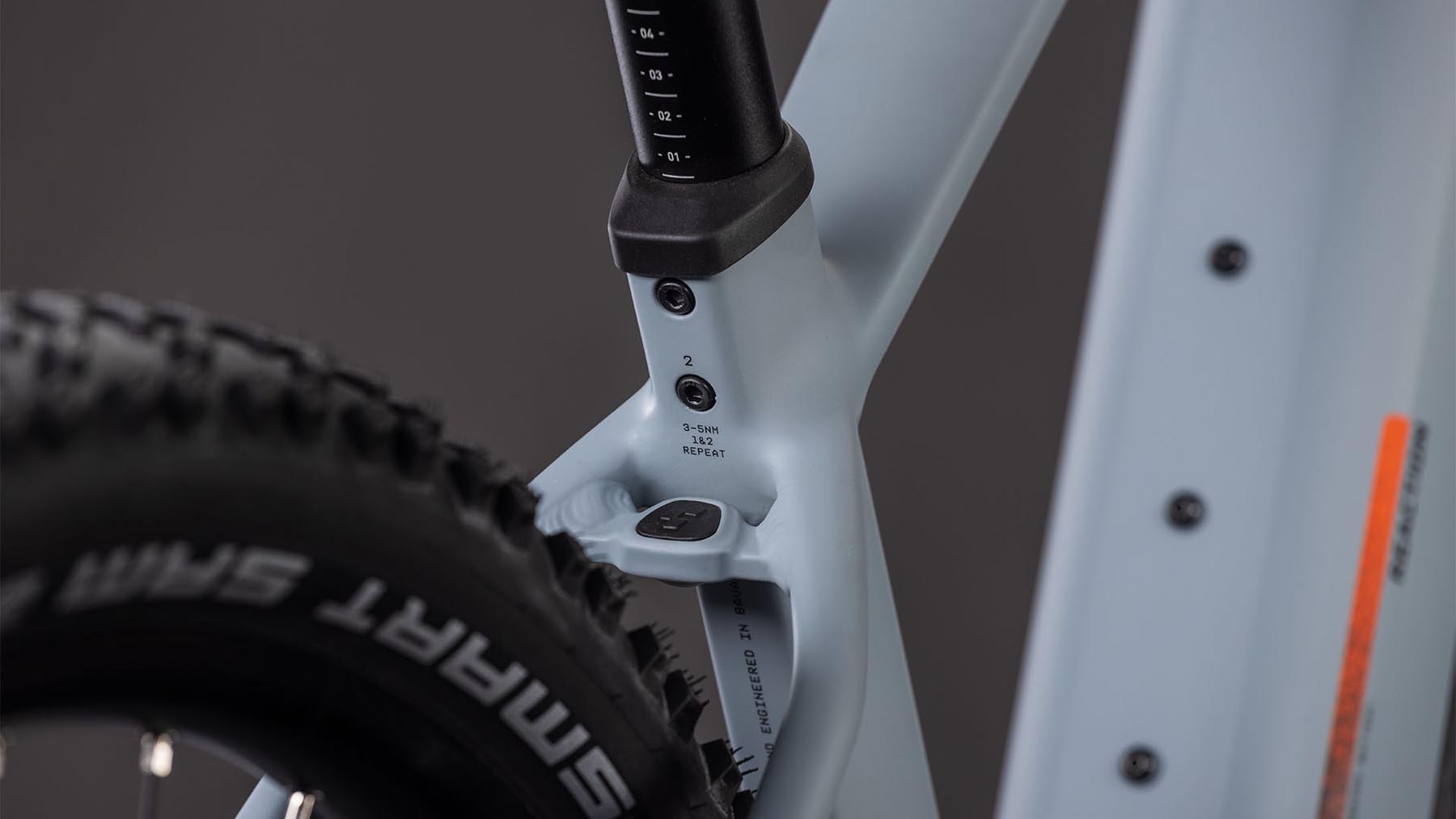 108400-Cube-Reaction-Hybrid-Race-800-vulcan-n-orange-2026-EBike-Hardtail-Mountainbike-03