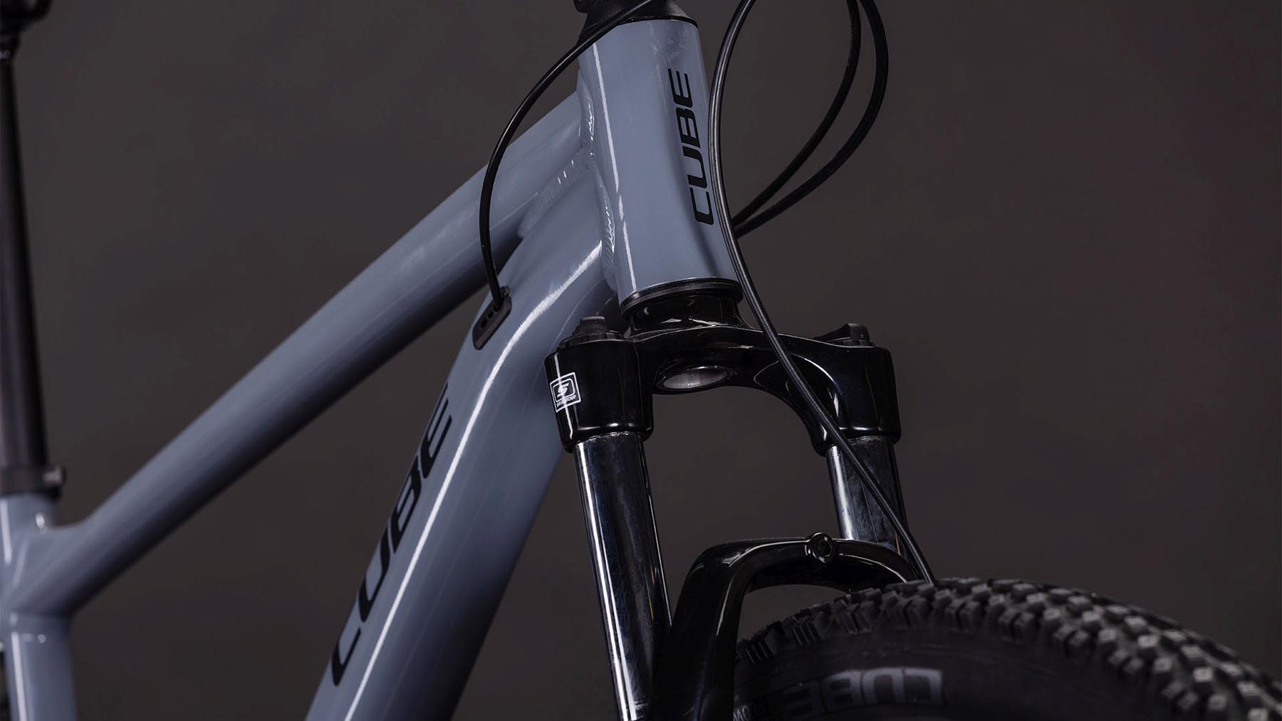 140100-Cube-Aim-ONE-smoke-n-black-2026-Hardtail-Mountainbike-05
